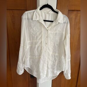 Anthropologie Handkerchief Embroidered Button Up Shirt Sz M White Eyelet